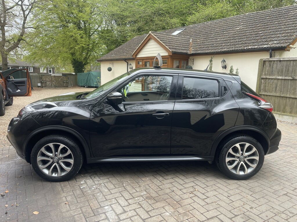Nissan Juke 1.5 Dci Tekna WG65YNC Black #4
