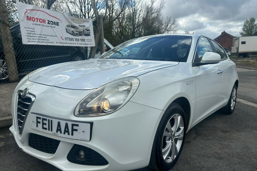 Alfa Romeo Giulietta Diesel  White #2
