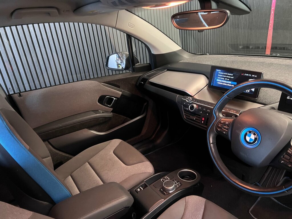 BMW i3 42.2Kwh Hatchback 170 Ps MM70KRK Black #2