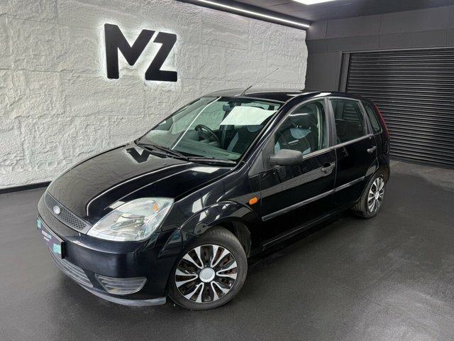 Ford Fiesta 1.25 Style Hatchback 147 G Km 7 Black