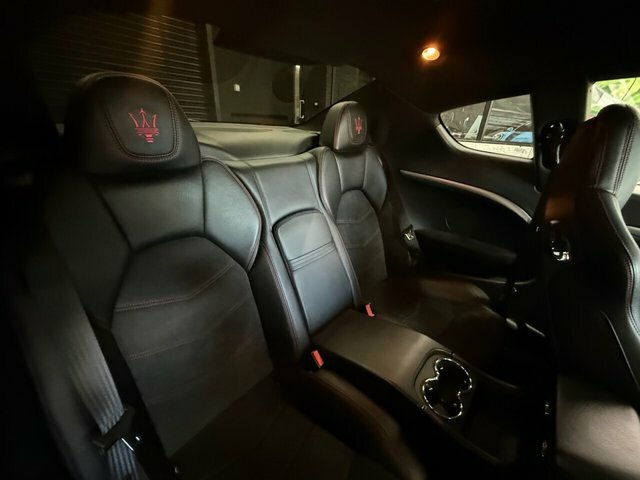 Maserati GranTurismo 4.7 V8 Sport Euro 5 Black #16