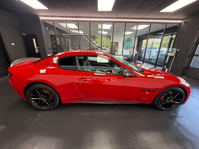 Maserati GranTurismo 4.7 V8 Sport Euro 5 Black #21