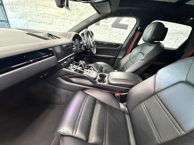 Porsche Cayenne 2.9T V6 Gpf S Suv Tiptronics 4Wd Euro 6 CN69YXL Black #2