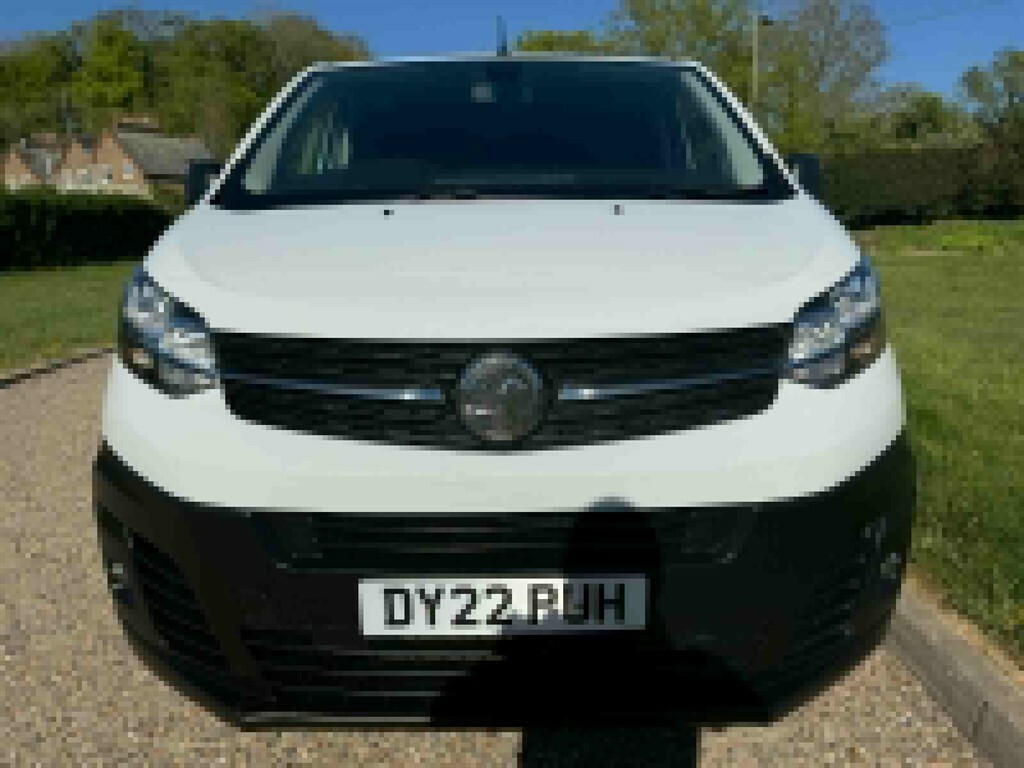 Vauxhall Vivaro 2.0 L 2.0 Turbo D 3100 Dynamic Crew Van L2 H1 Euro DY22PUH White #5