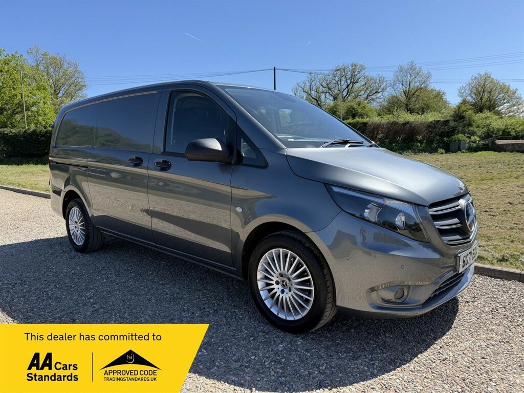 Mercedes-Benz Vito 2.0 L 2.0 114 Cdi Premium G-tronic Rwd L2 Euro 6 Grey