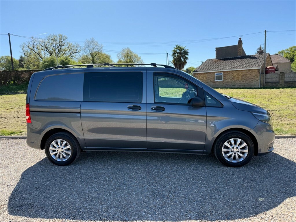 Mercedes-Benz Vito 2.1 L 2.1 114 Cdi Premium Crew Van Double Cab AY67ORT Grey #2