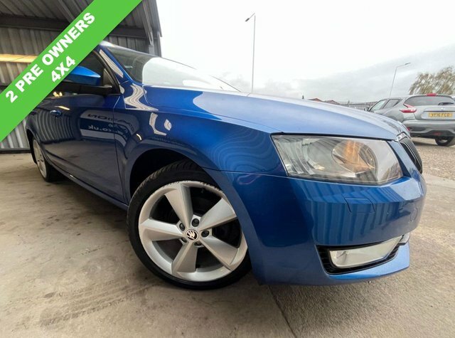Skoda Octavia 2.0 Tdi Elegance Estate 4Wd Euro DE64WRG Blue #2