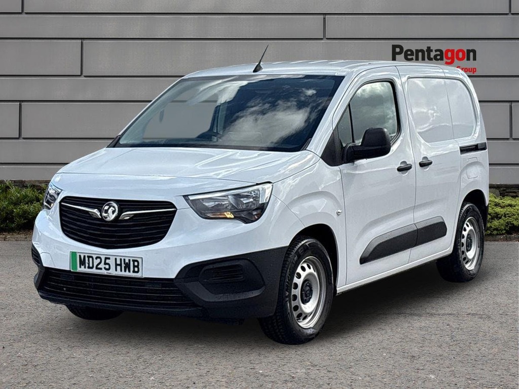 Vauxhall Combo-e Life 2300 50Kwh Prime Panel Van L1 7 MD25HWB White #3