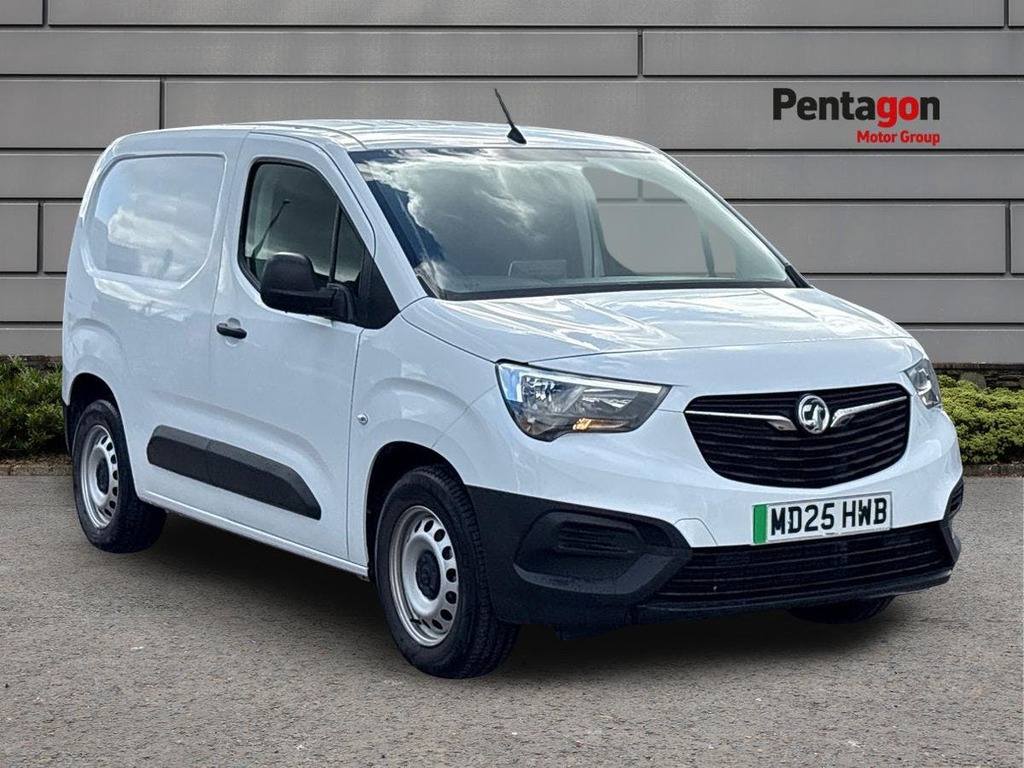 Vauxhall Combo-e Life 2300 50Kwh Prime Panel Van L1 7 White