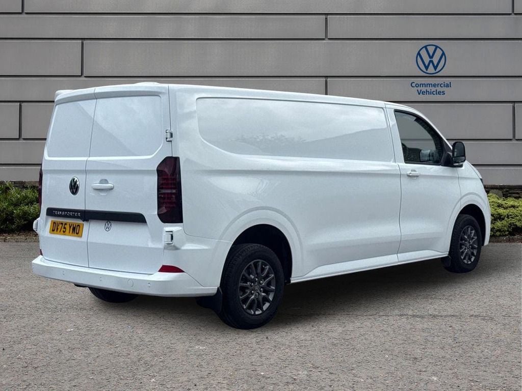 Volkswagen Transporter 2.0 Tdi T30 Commerce Pro Panel Van Manu DV75YWO White #4