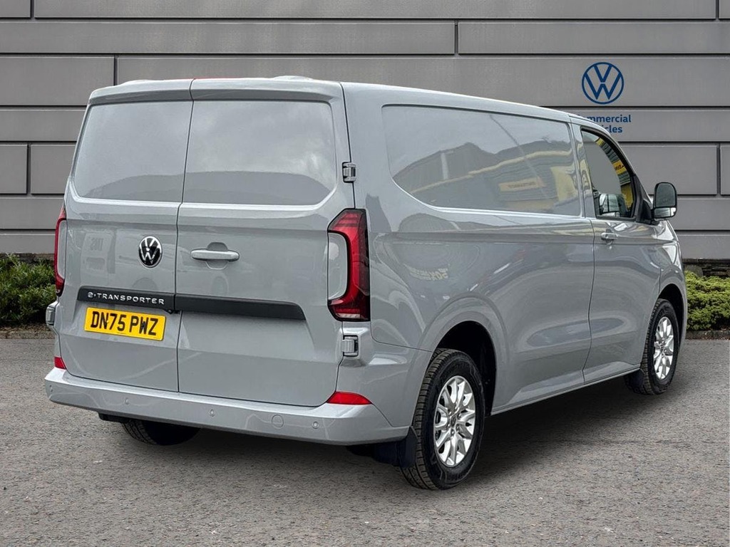 Volkswagen E-Transporter T32 65Kwh Commerce Pro Panel Van DN75PWZ Grey #4