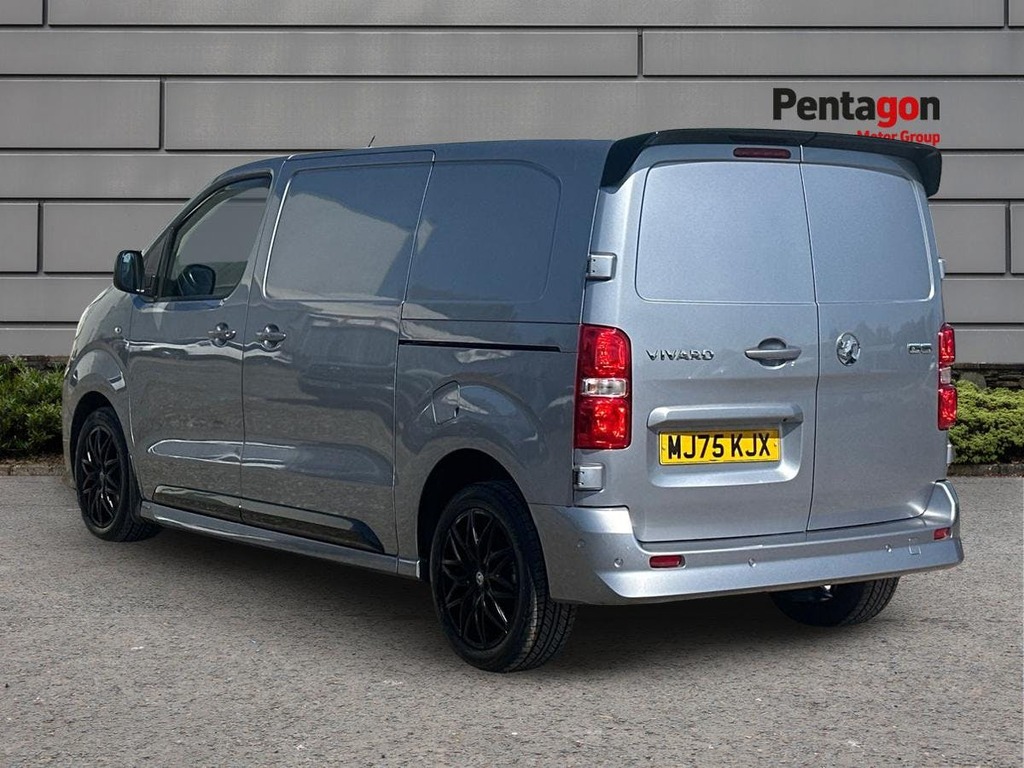 Vauxhall Vivaro 2.0 Turbo D Gs Panel Van 6Dr Swb Eur MJ75KJX Grey #2