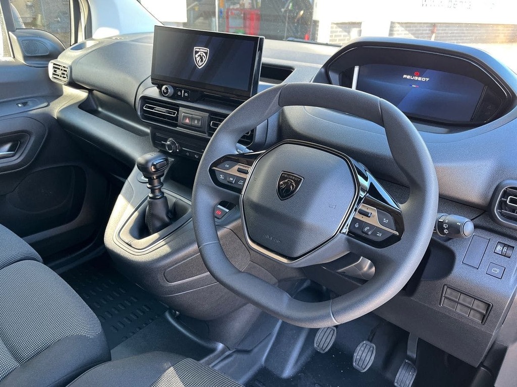 Peugeot Partner 1.5 Bluehdi 1000 Professional Plus Standard Panel VO75KXN Grey #5