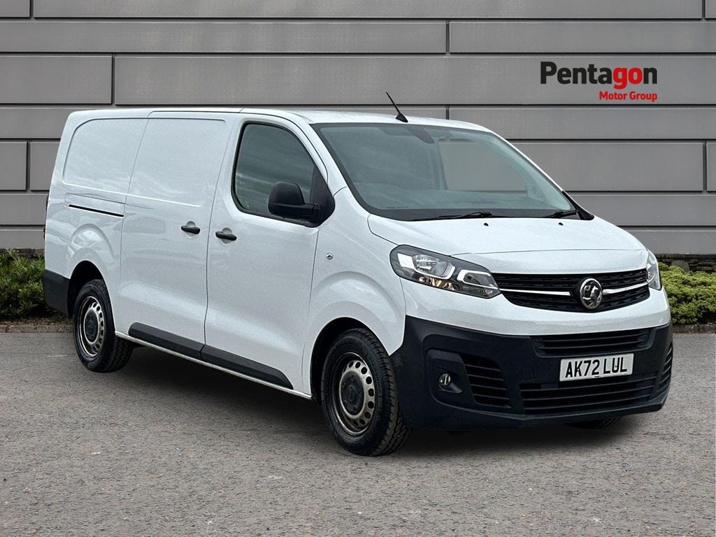 Vauxhall Vivaro 1.5 Turbo D 2900 Dynamic Panel Van 6Dr Manu White