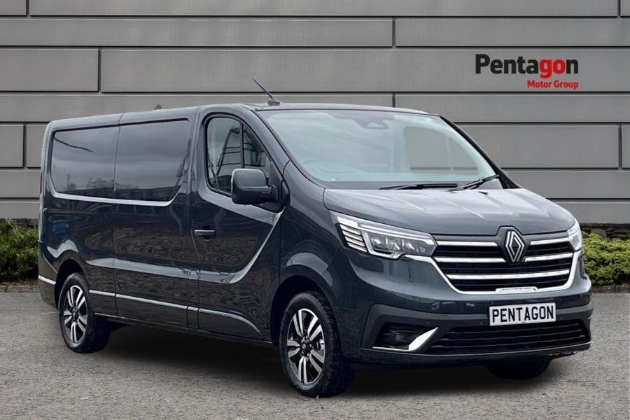 Renault Trafic 2.0 Dci Blue Ll30 Extra Sport Panel Van Grey