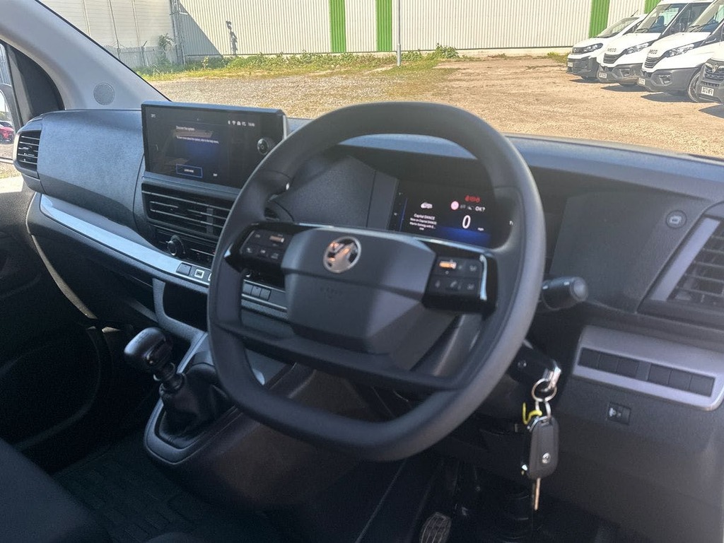 Vauxhall Vivaro 2.0 Turbo D Prime Xl Crew Van Double Cab 6Dr Diese DS25ERJ White #5