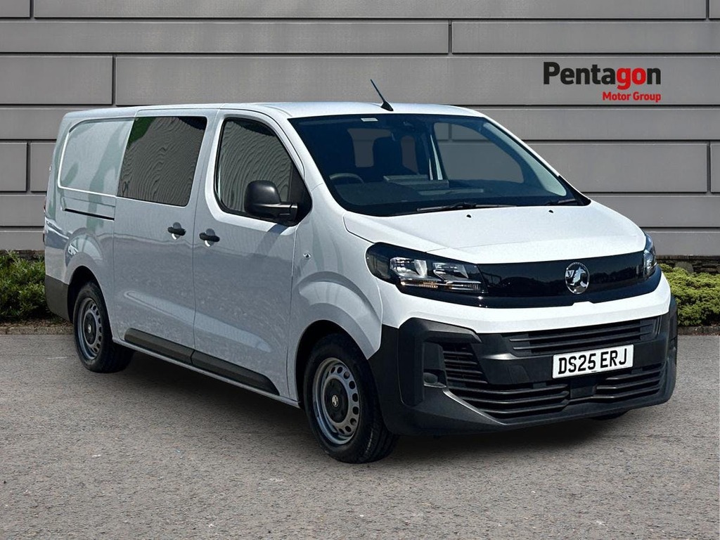 Vauxhall Vivaro 2.0 Turbo D Prime Xl Crew Van Double Cab 6Dr Diese White