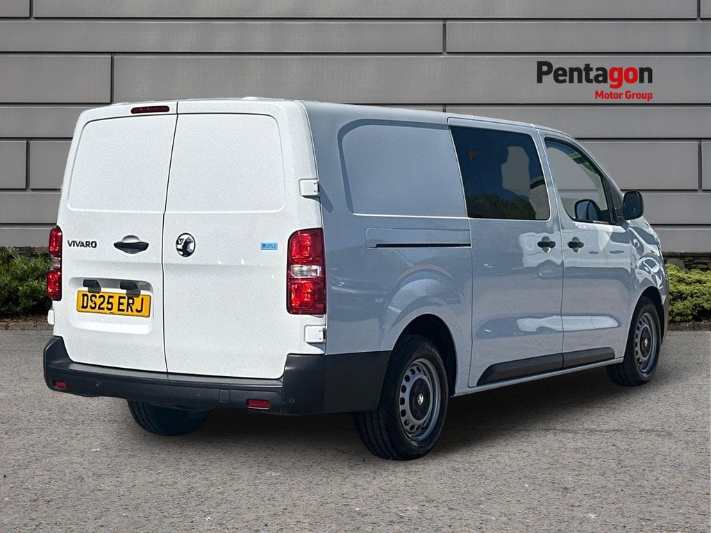 Vauxhall Vivaro 2.0 Turbo D Prime Xl Crew Van Double Cab 6Dr Diese DS25ERJ White #4