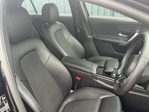 Mercedes-Benz A Class 1.5 A 180 SP19GYW Black #5