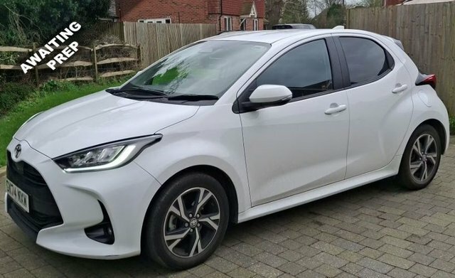 Toyota Yaris 2024 1.5 Vvt-h Design Hatchback Hybrid White