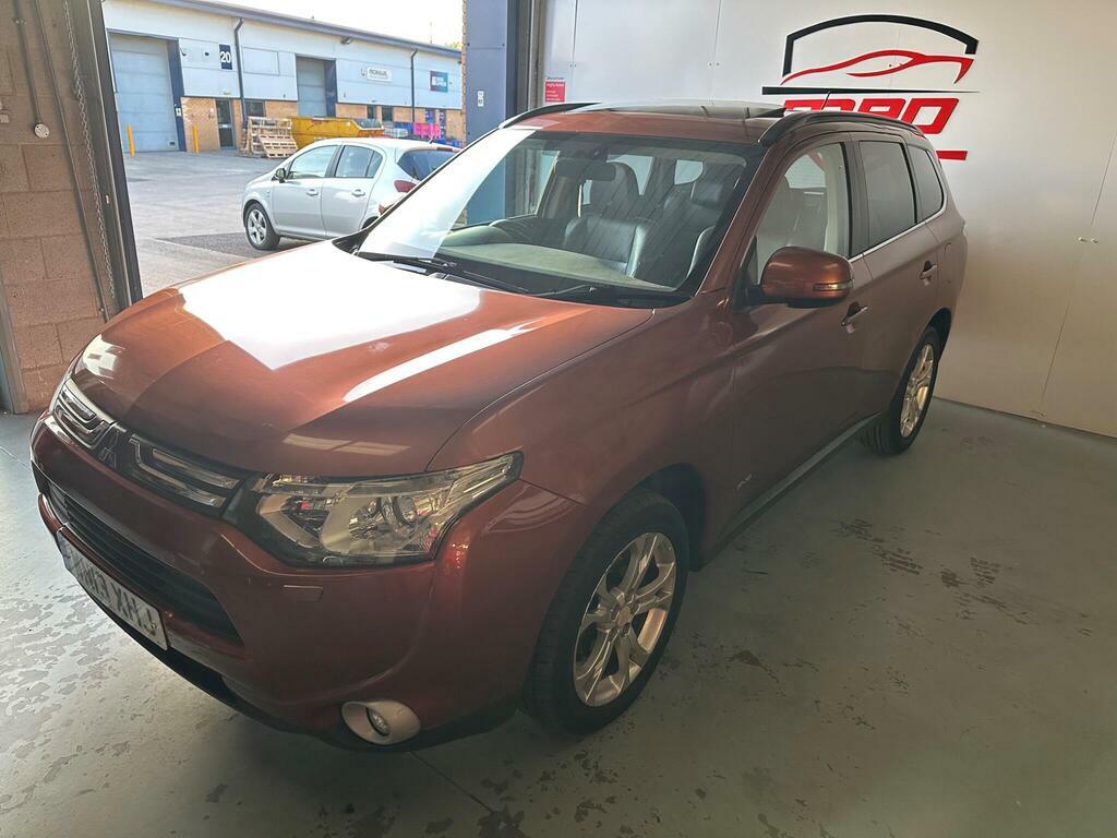 Mitsubishi Outlander 2.2 Di-d Gx4 Suv Red #2