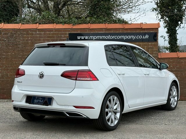 Volkswagen Golf 1.5 Tsi Evo Gpf Gt Hatchback Dsg Euro 6 SD19YKP White #5