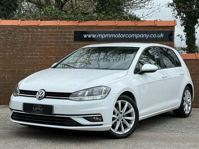 Volkswagen Golf 1.5 Tsi Evo Gpf Gt Hatchback Dsg Euro 6 SD19YKP White #2
