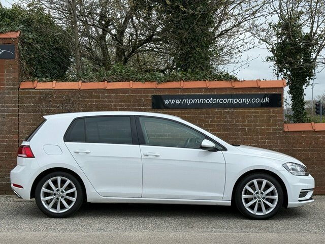 Volkswagen Golf 1.5 Tsi Evo Gpf Gt Hatchback Dsg Euro 6 SD19YKP White #3