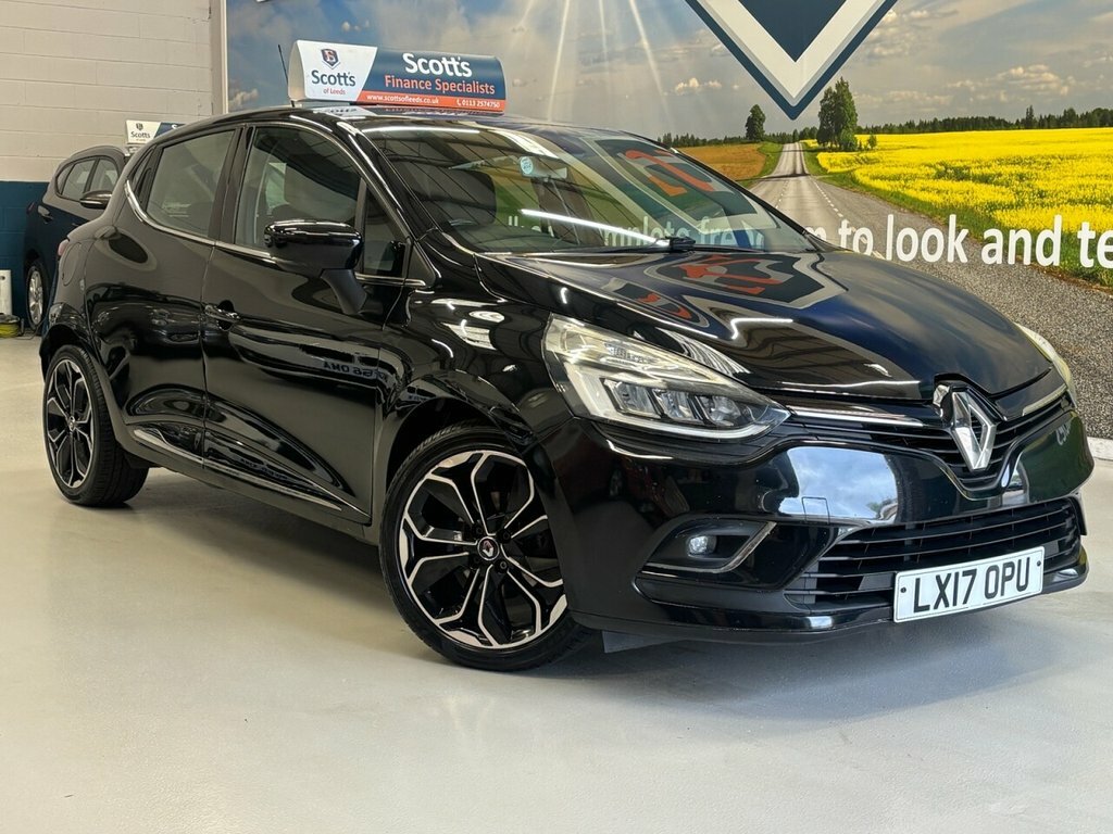 Renault Clio 1.5L Dynamique S Nav Black