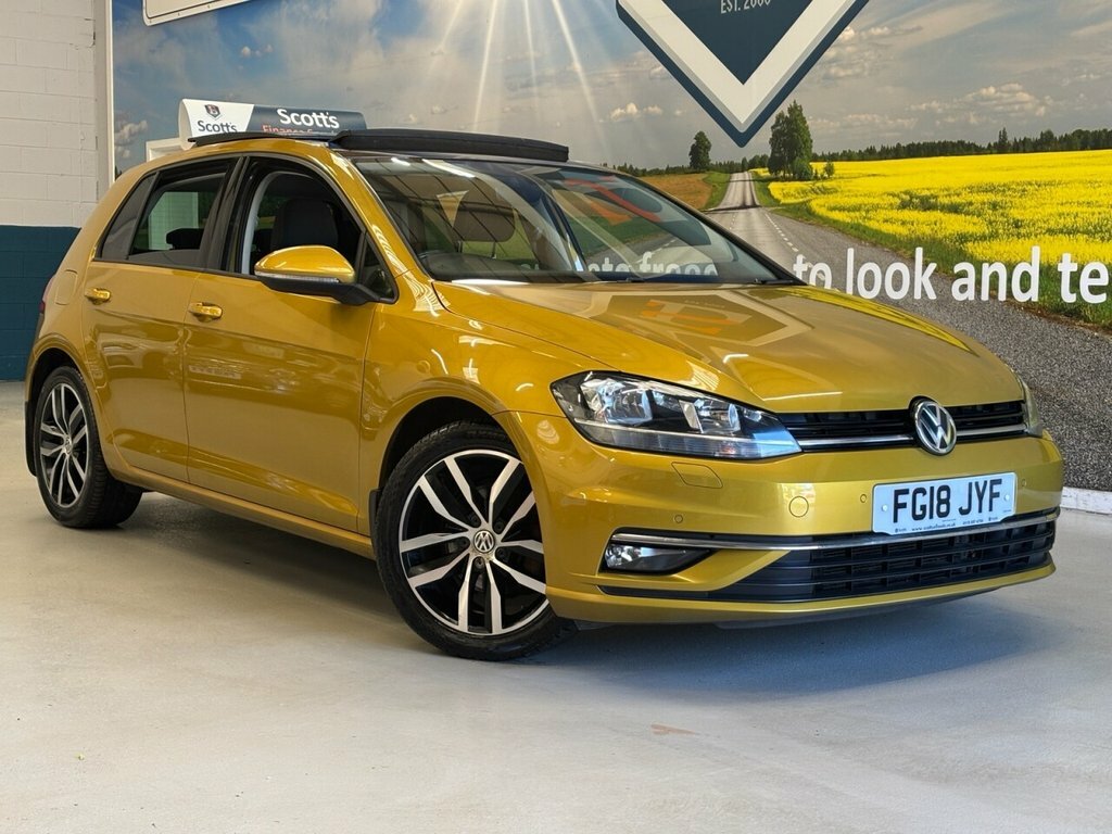 Volkswagen Golf 2L Gt Yellow