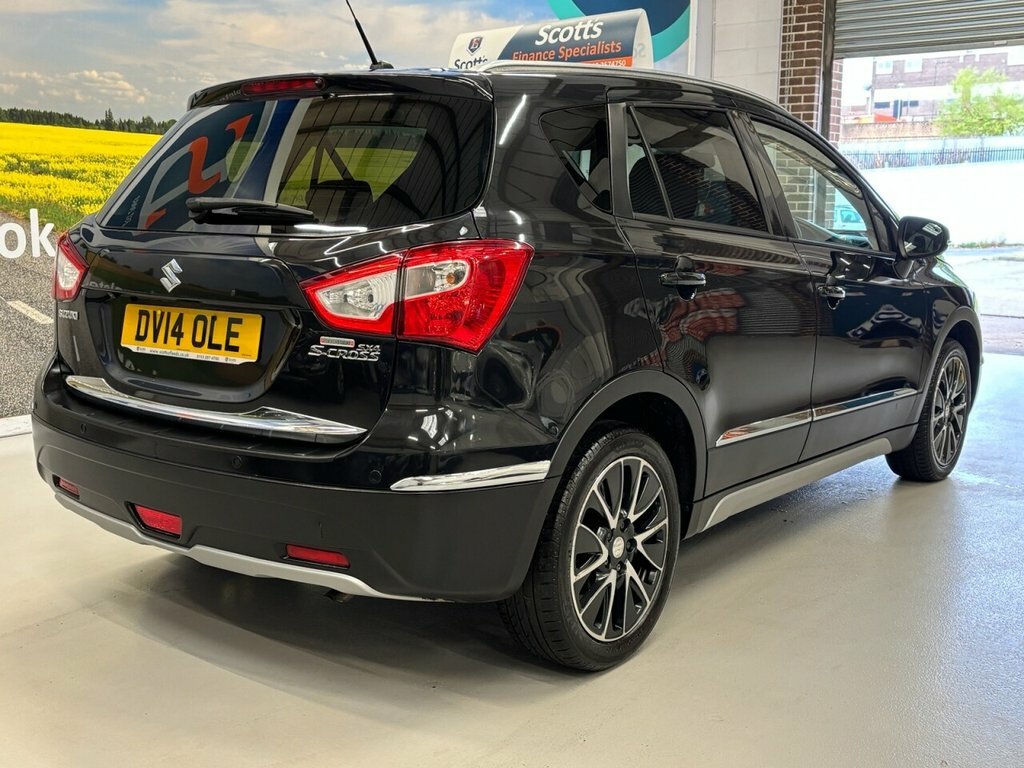 Suzuki SX4 S Cross 1L Sz-t Black #5