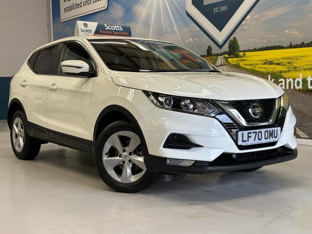 Nissan Qashqai 1.3L Acenta Premium White