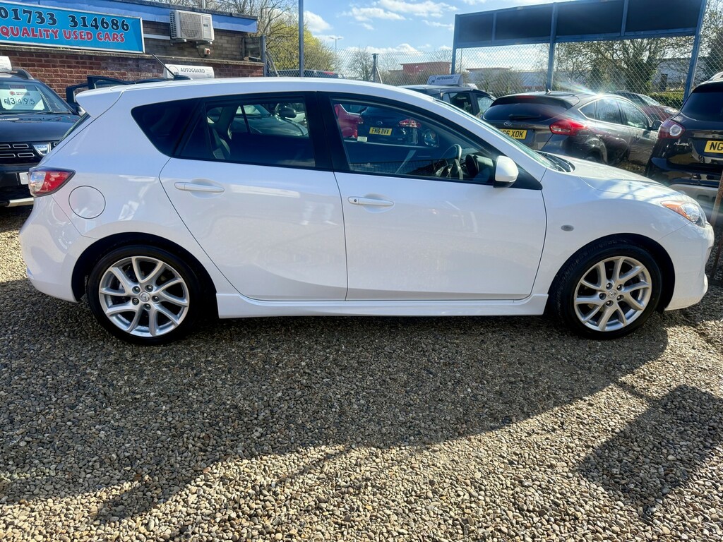 Mazda 3 1.6 D Sport 2012 White #4