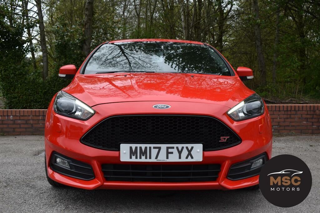 Ford Focus 2.0 Tdci St-3 Hatchback Euro 6 MM17FYX Red #4
