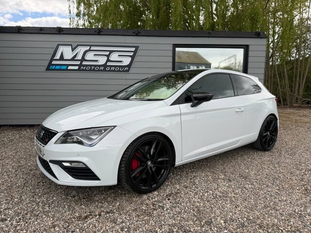 Seat Leon 2018 2.0 Tsi Cupra 300 Sport Coupe Manu White