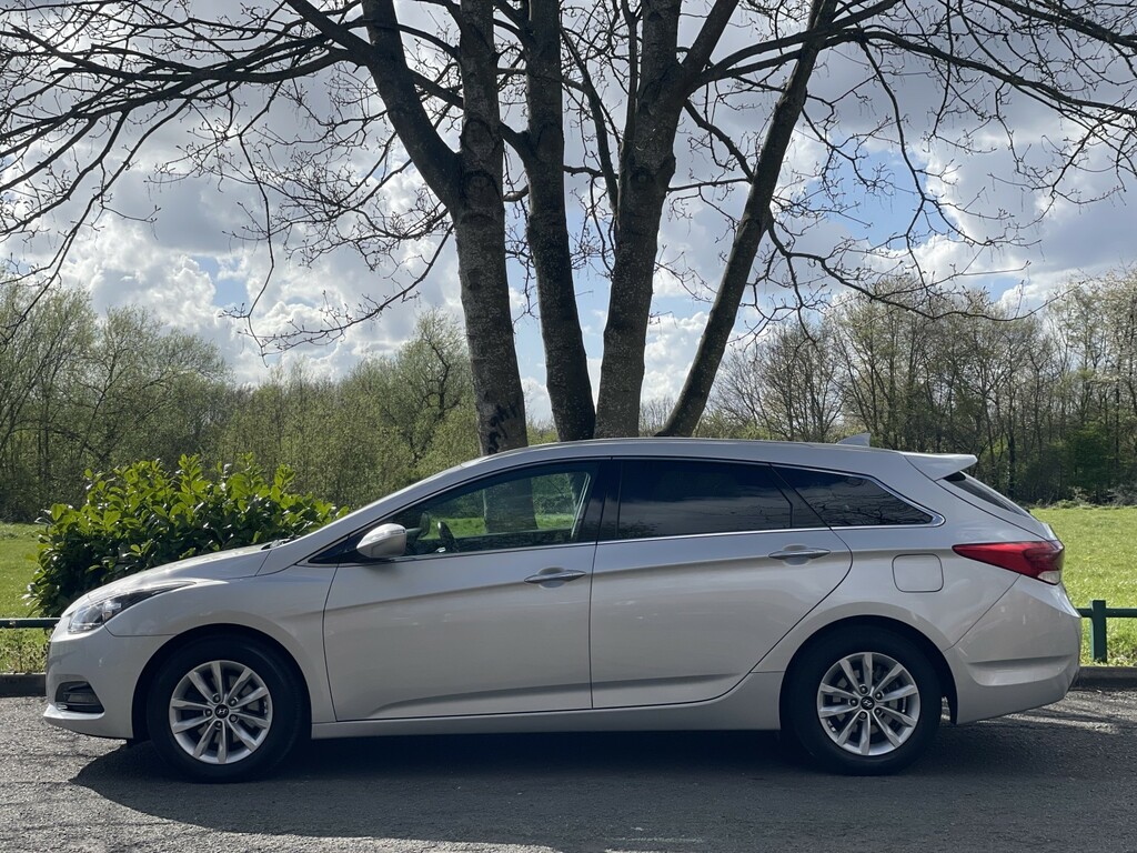 Hyundai I40 Estate 1.7 Crdi Blue Drive Se Nav Tourer Euro 6 S Grey #4