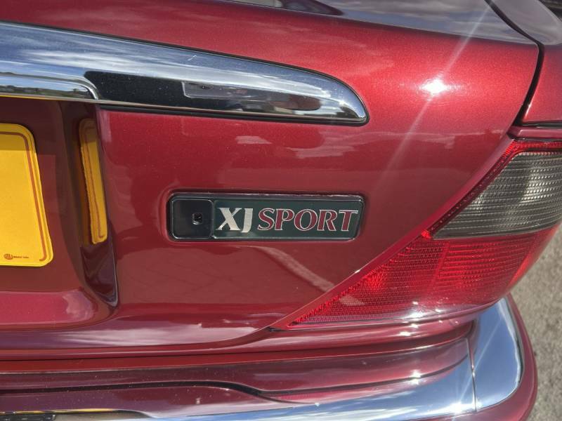 Jaguar XJ 3.2 Sport - 1997 R Red #5