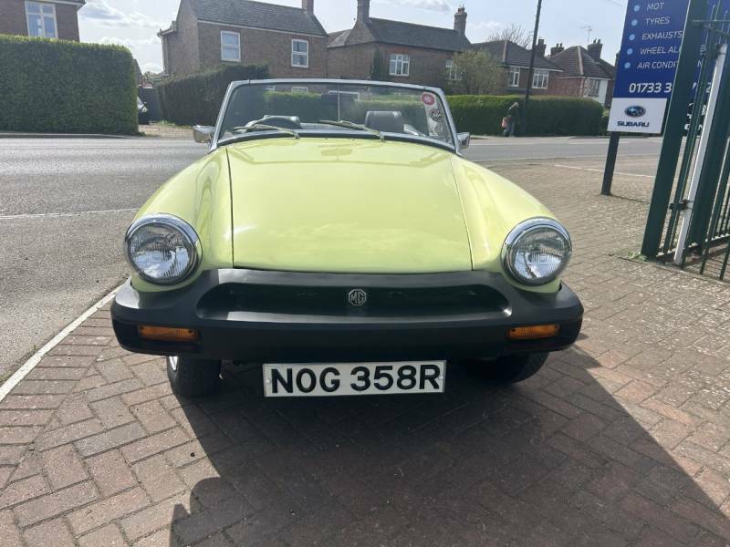 MG Midget 1500 - 1976 A Yellow #2