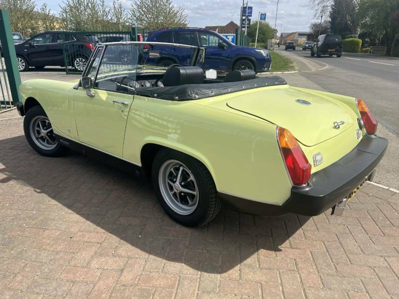 MG Midget 1500 - 1976 A Yellow #4