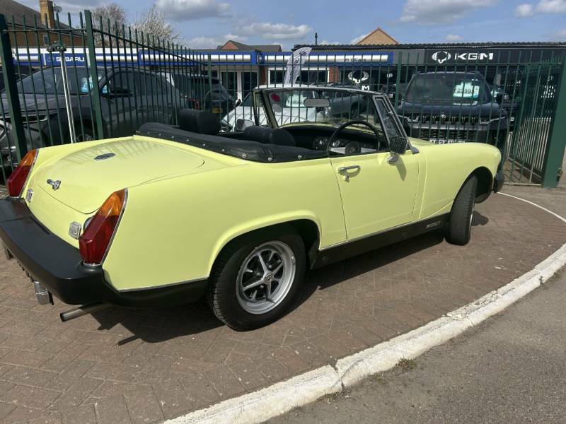 MG Midget 1500 - 1976 A Yellow #6