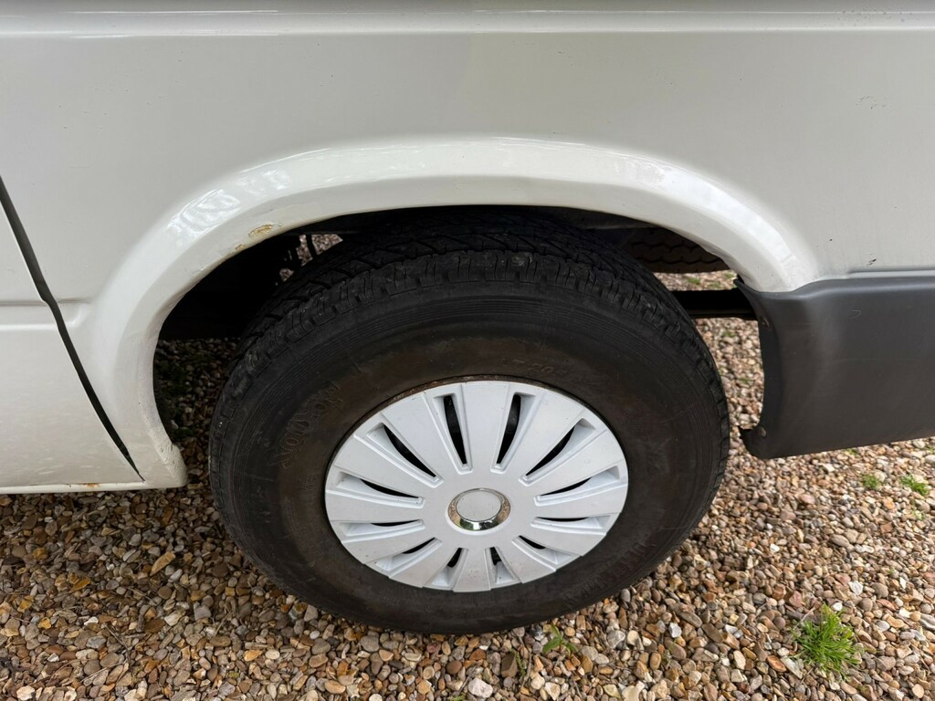 Ford Transit Custom 2.0 190L White #19