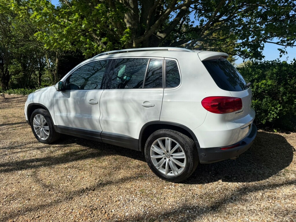 Volkswagen Tiguan 2.0 Tdi Bluemotion Tech Match Edition DG16CRZ White #6