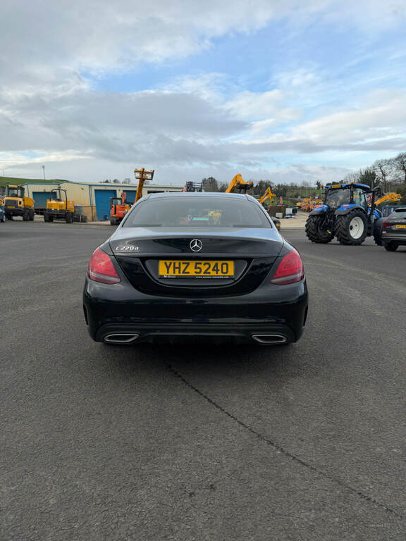 Mercedes-Benz C Class C220d Amg Line 9G-tronic YHZ5240 Black #4