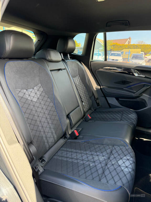 Volkswagen Tiguan 2.0 Tdi R-line Dsg DE25LYR Grey #4