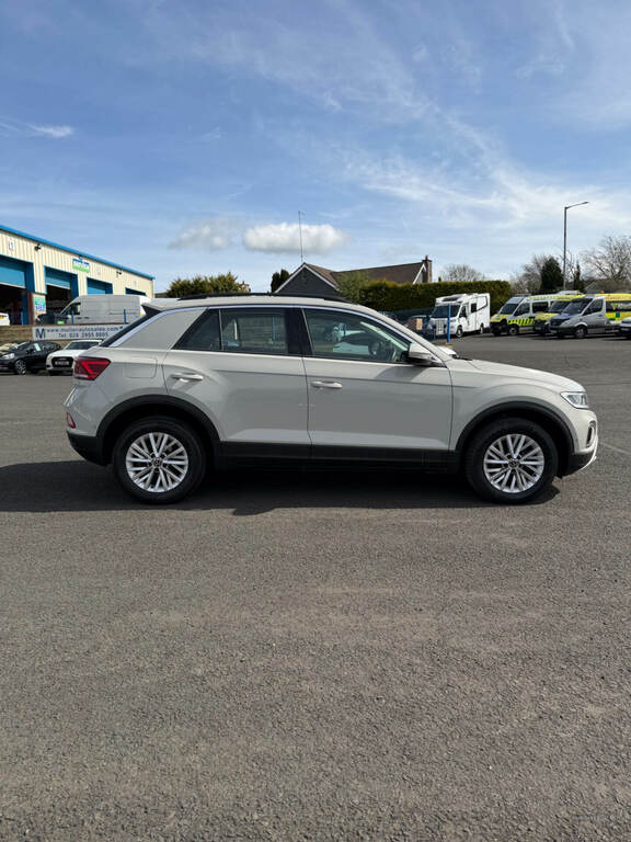 Volkswagen T-Roc 1.5 Tsi Life DF72VCL Grey #6