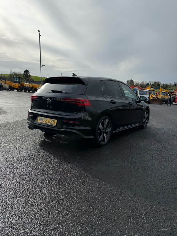 Volkswagen Golf 2.0 Tdi 200 Gtd Dsg WM72UZD Black #2