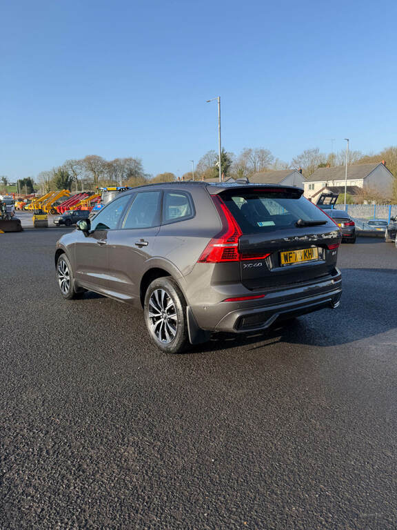 Volvo XC60 2.0 B4d Plus Dark Awd Geartronic Grey