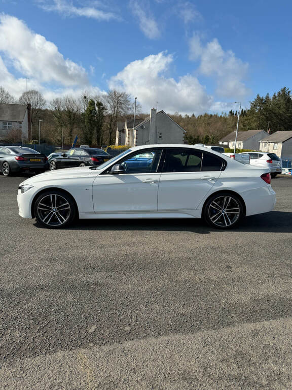 BMW 3 Series 320D M Sport Shadow Edition Step White