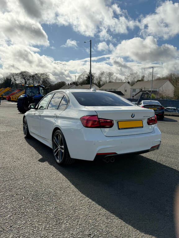 BMW 3 Series 320D M Sport Shadow Edition Step KGZ2783 White #2