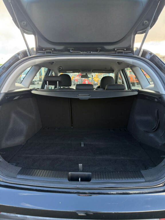 Kia Ceed Hatchback CYZ1028 Black #5